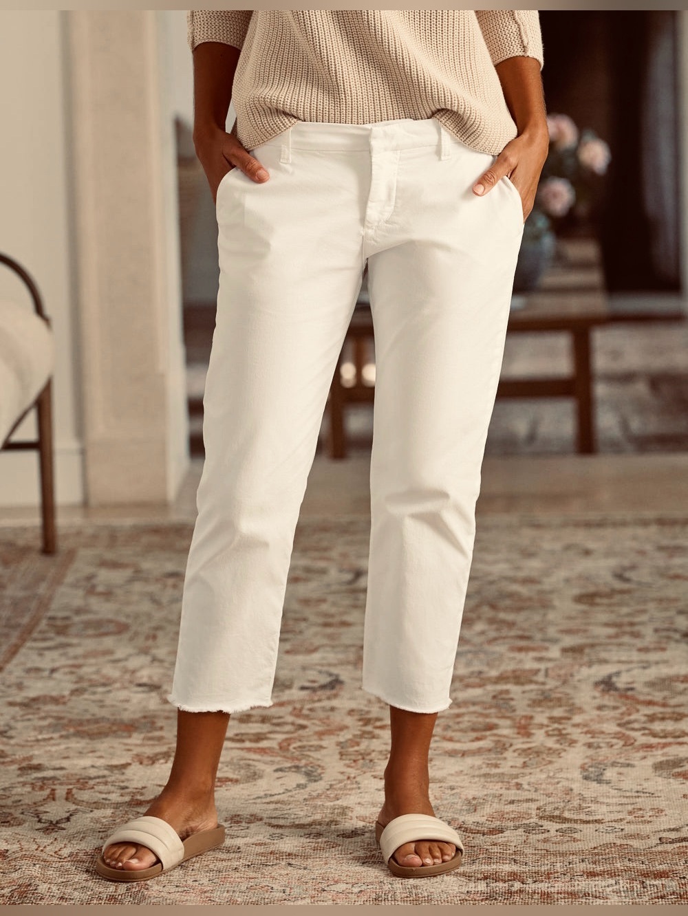 Frank & Eileen Wicklow Italian Chino Distressed Hem Cropped Pants White Mid Rise